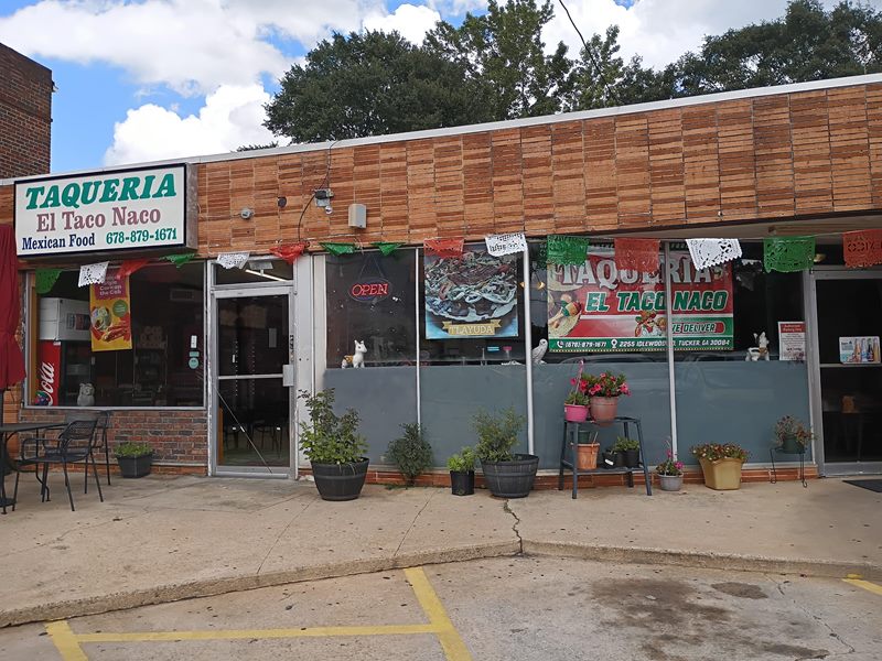El Taco Naco exterior